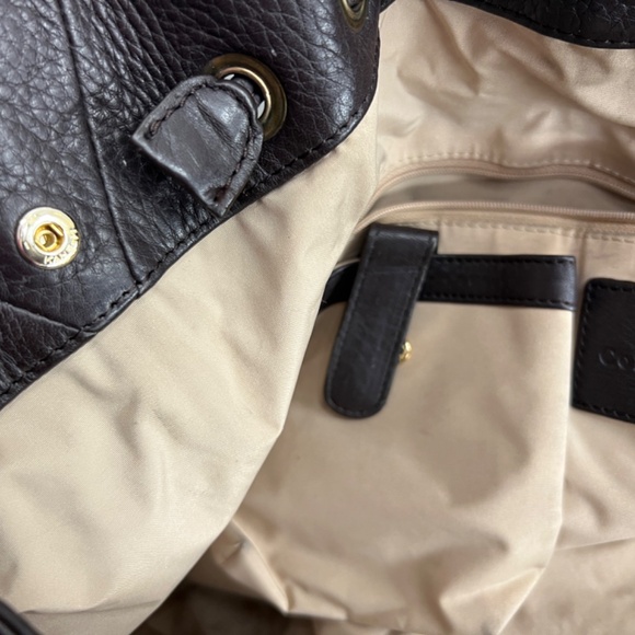 Cole Haan Dark Chocolate Brown Leather Top Handle Zip Closure - beautiful/roomy - Picture 11 of 16